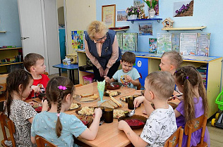 Внимание к деталям: работа детских садов Барнаула – на особом контроле общественников