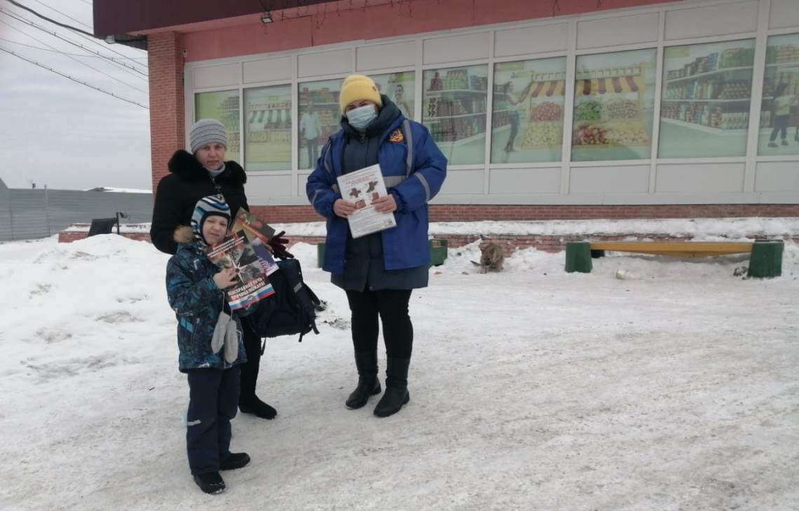 Жителям частного сектора в Барнауле напомнили о пожарной безопасности |  03.02.2022 | Барнаул - БезФормата