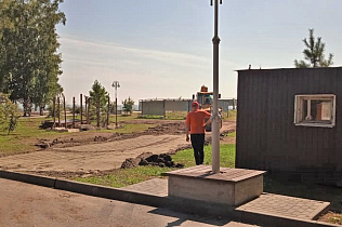 В Нагорном парке начались работы по установке стелы «Город трудовой доблести»