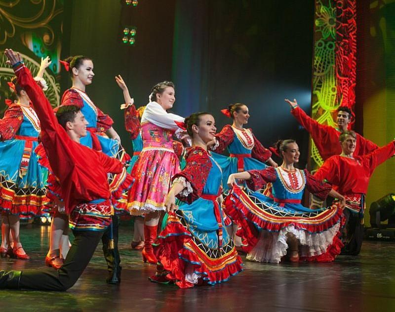Исторические и современные аспекты народно-сценического танца обсудят в Барнаул