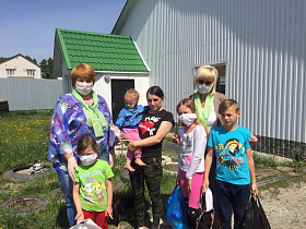 40 многодетных семей получили помощь от Совета женщин при главе города Барнаула