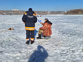 В Барнауле продолжаются рейды по профилактике пожарной безопасности и безопасности на водных объектах 