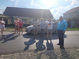 В поселке Лесном провели обследование ливневых стоков, выполненных в рамках строительства дорог