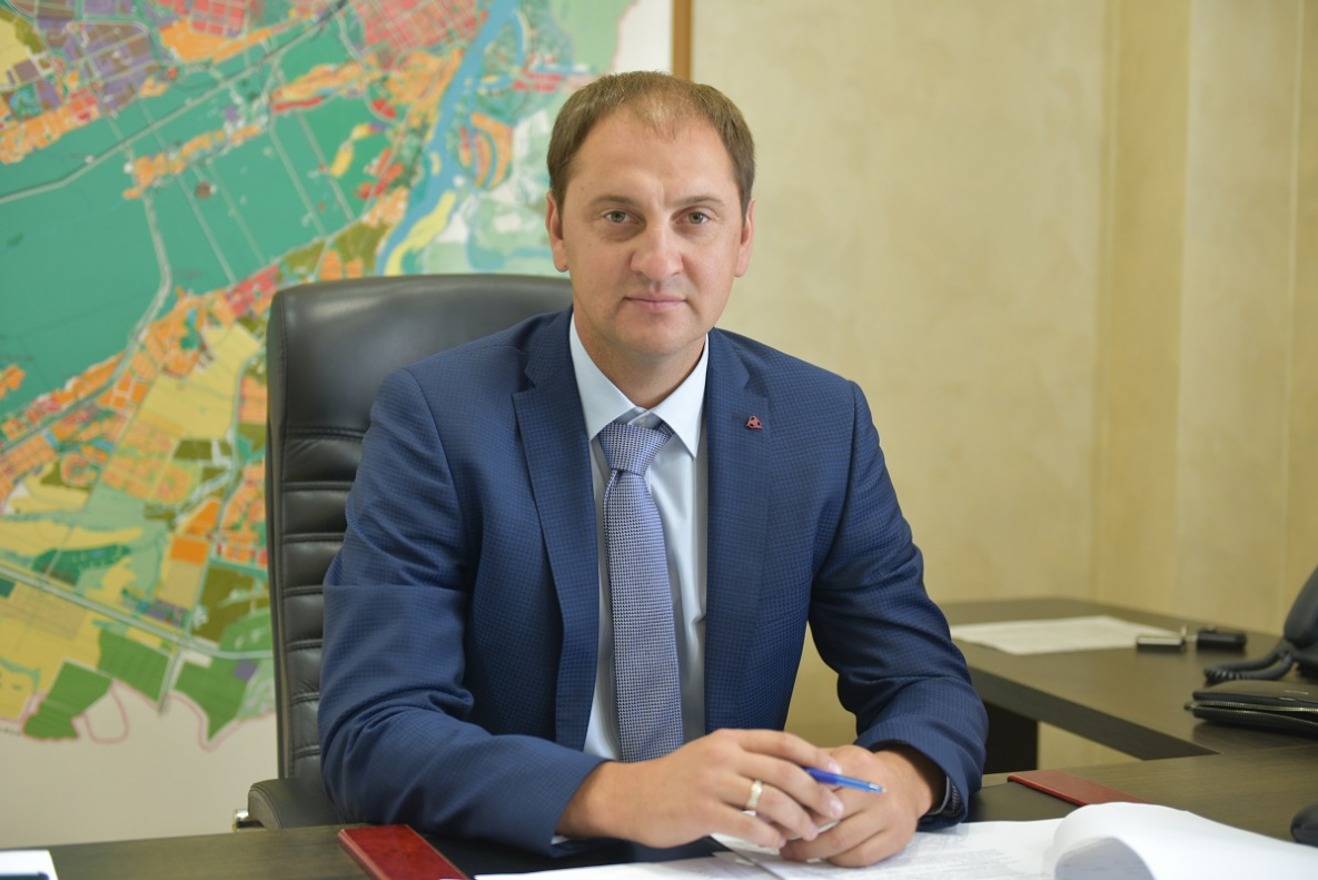 Максим Полежаев освобожден от занимаемой должности заместителя главы администрации города по градостроительству и земельным отношениям