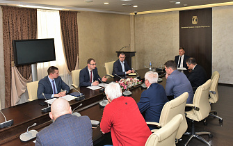 В администрации Барнаула обсудили с перевозчиками внедрение долгосрочных контрактов 