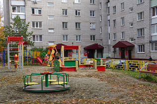 В Барнауле продолжается приемка дворов, отремонтированных в рамках нацпроекта «Жилье и городская среда»