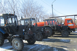 Смотр противопаводковой техники провели в Ленинском и Центральном районах Барнаула
