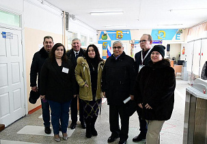 Общественная палата города Барнаула проверили готовность избирательных участков к выборам Президента страны
