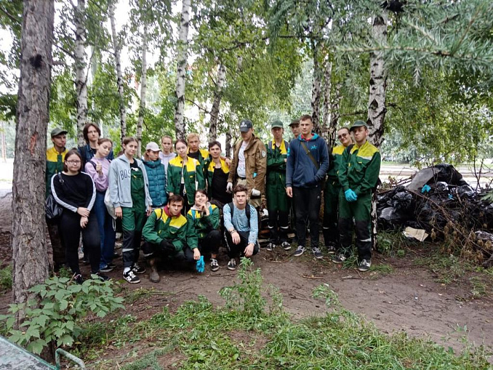 Бойцы отряда «Рысь» провели экологическую акцию в Индустриальном районе Барнаула
