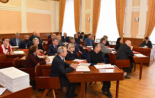 На очередном заседании Общественной палаты города Барнаула рассмотрены вопросы формирования городского бюджета на 2019-2021 годы 