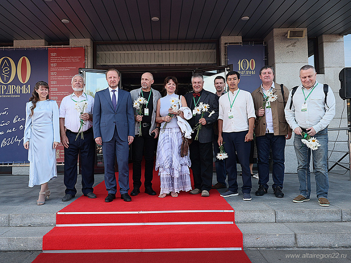 В Барнауле открыли ХХIV Всероссийский Шукшинский кинофестиваль «Нравственность есть Правда»
