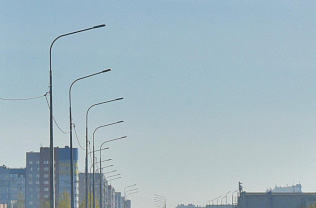 На трех улицах Барнаула обустроят освещение по городской программе инициативного бюджетирования