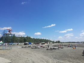 Городской пляж в Барнауле готовят к открытию 