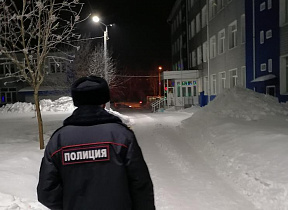 Во время январских праздников в студенческих общежитиях Барнаула проверили соблюдение правопорядка