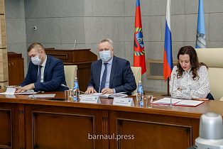 Заседание антинаркотической комиссии состоялось в администрации Барнаула
