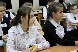 В Барнауле участники конкурса «Учитель года» провели учебные занятия для детей