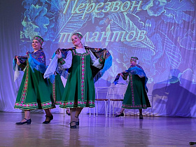 В Железнодорожном районе Барнаула подвели итоги районного фестиваля творчества среди людей старшего возраста