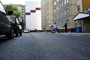 В Индустриальном районе Барнаула заканчивается благоустройство дворов по нацпроекту