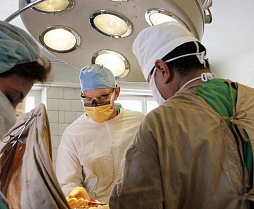 Барнаульские хирурги освоили сложные операции