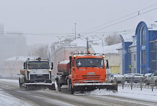 «Автодорстрой» увеличил число техники для очистки дорог Барнаула