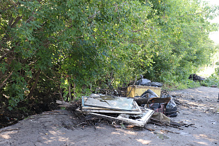 На реке Пивоварка прошла экологическая акция по сбору мусора