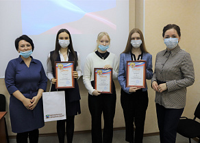 В Барнауле определили победителей конкурсов в рамках фестиваля клубов молодого избирателя «Вектор выбора-2022»