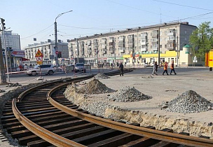 На проспекте Ленина продолжается строительство разворотного трамвайного кольца