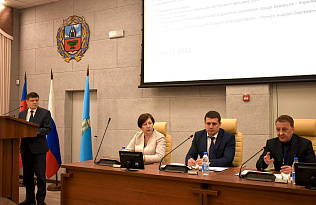 В Барнаульской гордуме обсудили изменение платы граждан за услуги ЖКХ и транспортную ситуацию