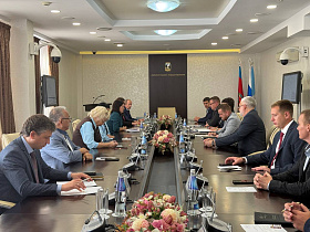 В Барнауле прошло заседание городской комиссии по оказанию помощи семьям участников СВО 