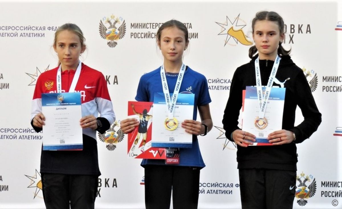 Барнаульская спортсменка стала победительницей на Всероссийских соревнованиях по легкоатлетическому четырехборью