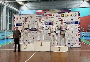 Спортсмены Алтайского края завоевали 9 медалей на первенстве СФО по дзюдо