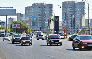 На улицах Барнаула в рамках нацпроекта повышают безопасность дорожного движения 