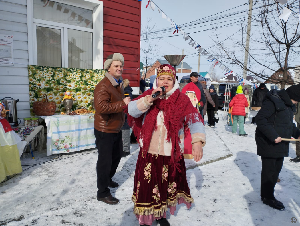 В пригороде Барнаула проходят масленичные гуляния БАРНАУЛ :: Официальный  сайт города