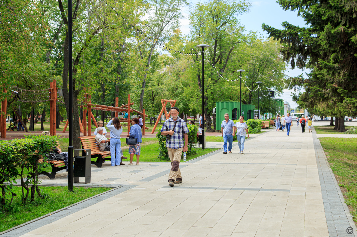 Парк барнаул сайт. Парк изумрудный Барнаул. Парк изумрудный Барнаул 2023. Изумрудный парк Барнаул 2022.