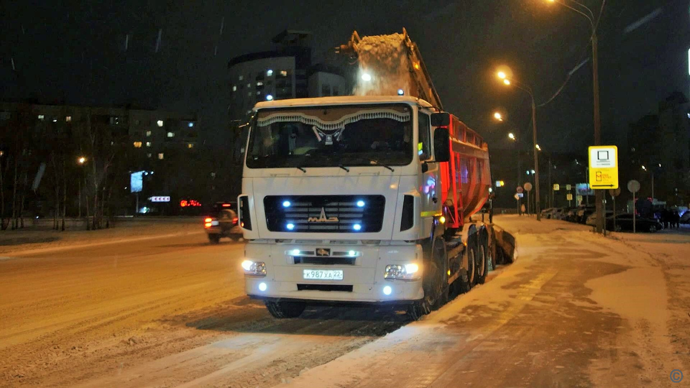 В  Барнауле определили места для отвала снега 