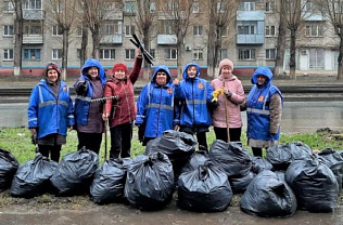 Восемь свалок мусора убрали в Барнауле в третий «чистый четверг»
