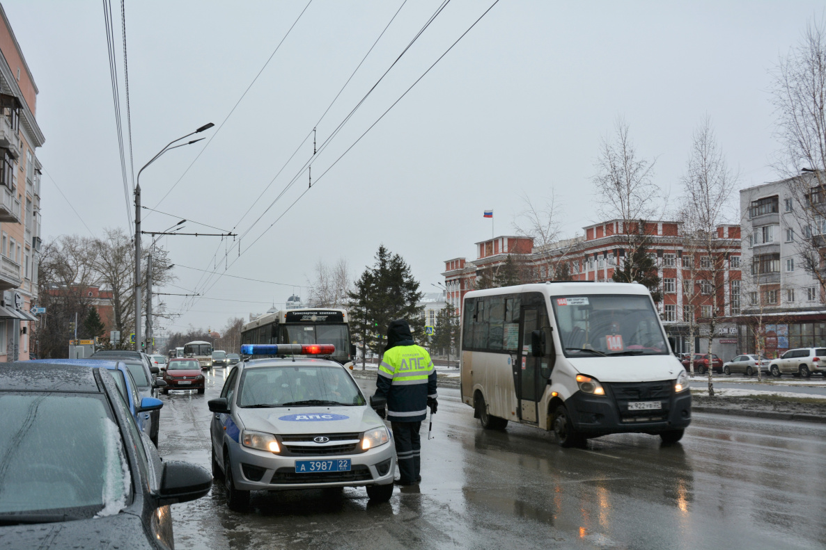 Нарушения масочного режима вновь выявили в общественном транспорте Барнаула  БАРНАУЛ :: Официальный сайт города