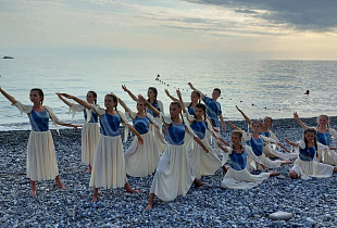 Ансамбль современного танца «Меридиан» вернулся в Барнаул абсолютным победителем международных фестивалей