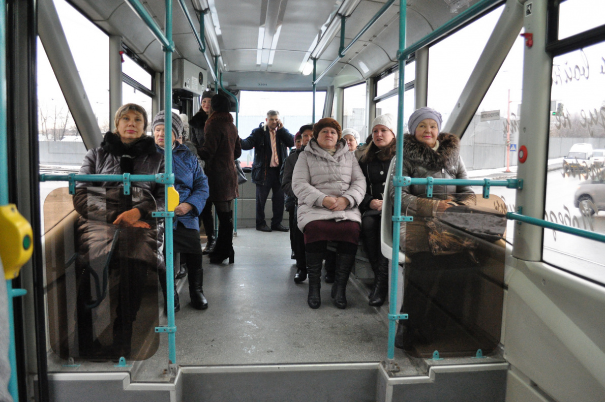 В Барнауле в день 70-летия с начала движения электрического транспорта  провели экскурсию по первому трамвайному маршруту БАРНАУЛ :: Официальный  сайт города