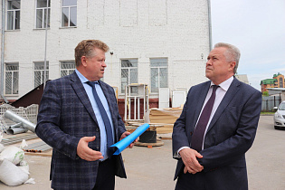 Заместитель главы администрации города проинспектировал ход капитального ремонта школы № 13