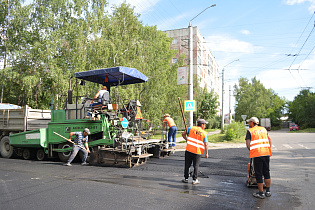 В Барнауле до конца лета отремонтируют 65 дворов 