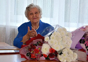 Свой 85-летний юбилей отметила председатель Алтайской краевой общественной организации «Жители блокадного Ленинграда» Светлана Ерыгина 