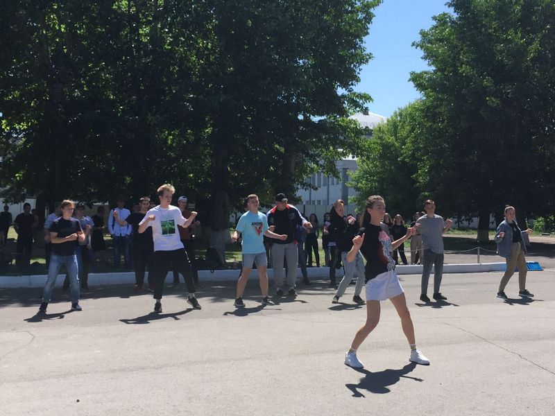 В Барнауле прошёл танцевальный батл, посвященный здоровому образу жизни