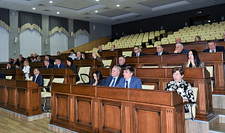 В администрации Барнаула прошло еженедельное расширенное аппаратное совещание
