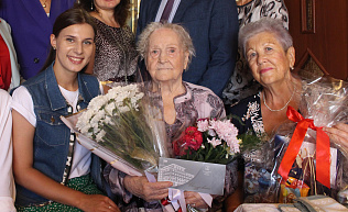 Ветерану Великой Отечественной войны Надежде Мордовцевой исполнилось 103 года