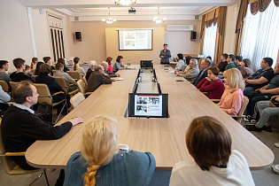 В Алтайском ГАУ прошла презентация книги «Породненные войной», посвященная 80-летнему юбилею вуза
