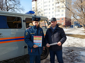 В Барнауле прошли рейды по пожарной безопасности и правилам поведения на тонком льду