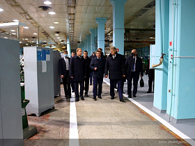 Полпред Президента России в СФО Анатолий Серышев посетил приборостроительный завод «Ротор» в Барнауле