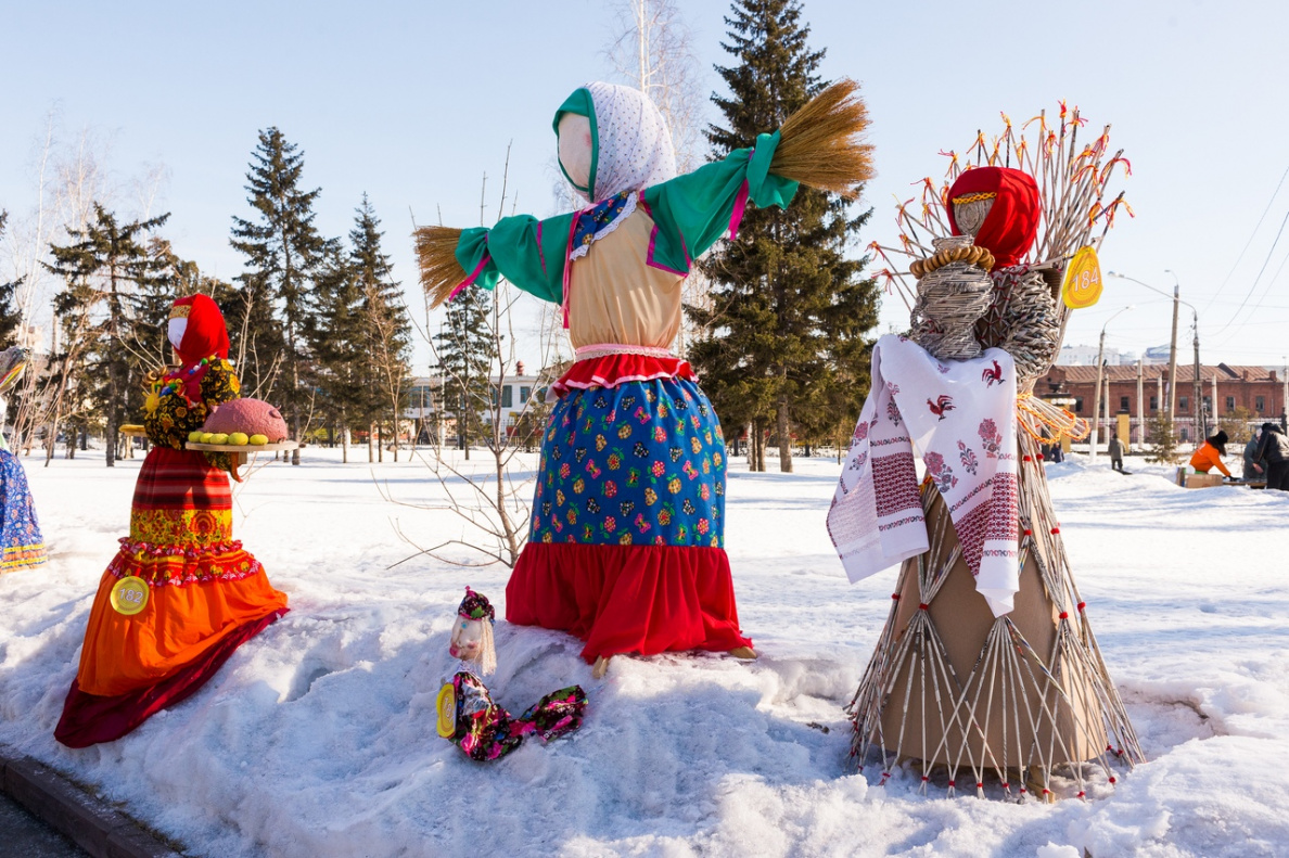 В Барнаульском парке «Центральный» выберут лучшую масленичную куклу