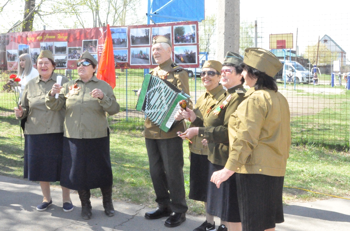 Утерянный орден Красной Звезды был передан родственникам участника войны в  ходе торжественного мероприятия ко Дню Победы в с.Гоньба БАРНАУЛ ::  Официальный сайт города